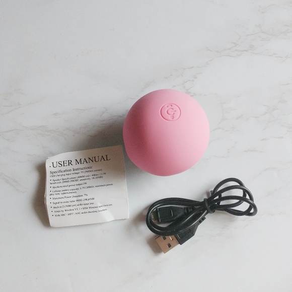 *1 Left* Mini Mushroom Wireless Speaker with Mic - Picture 5 of 7